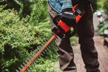 Preview: Heckenschere ECHT-58VAL mit 2 AH Akku und Schnellladegerät